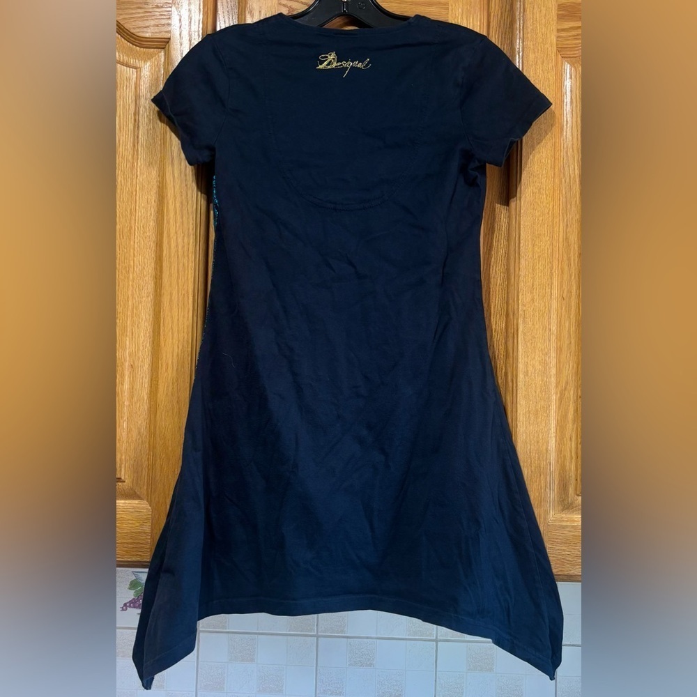 DESIGUAL Womens Asymmetric Graphic Black Tunic Top Small EUC - Picture 6 of 8